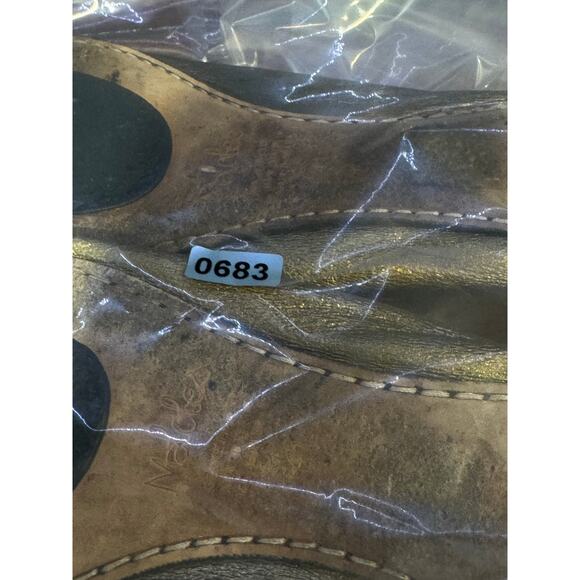 Hand made Maole leather and real fur slippers size 41 euro - us 10 women's - Picture 6 of 6